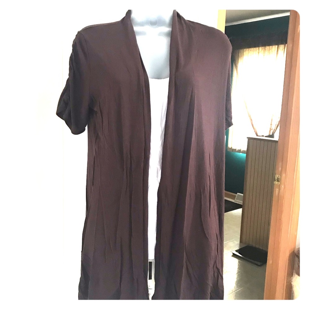 Short sleeve cardigan